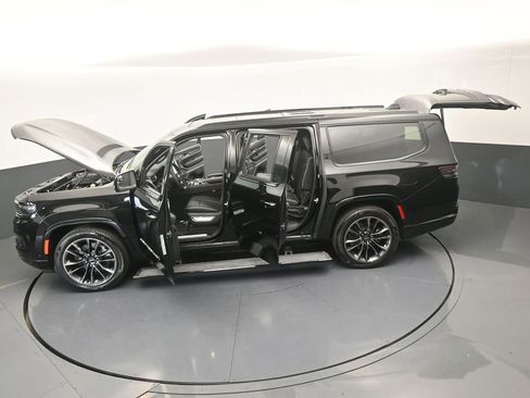 Used 2024 Jeep Grand Wagoneer L Series II w/ Quick Order Packagew 28T AWD/4WD image 72