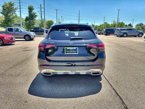 Certified 2026 Mercedes-Benz GLC 300 4MATIC image 7