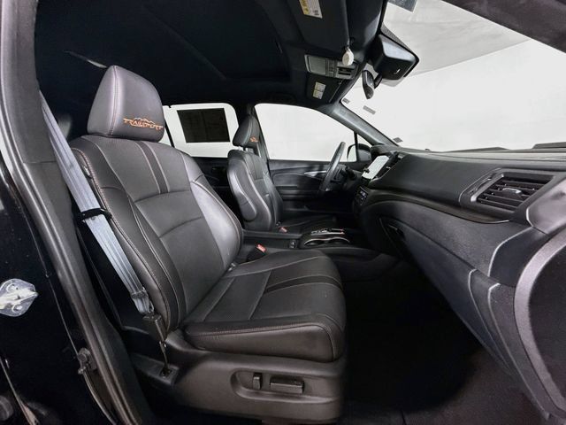 Used 2023 Honda Passport TrailSport image 29
