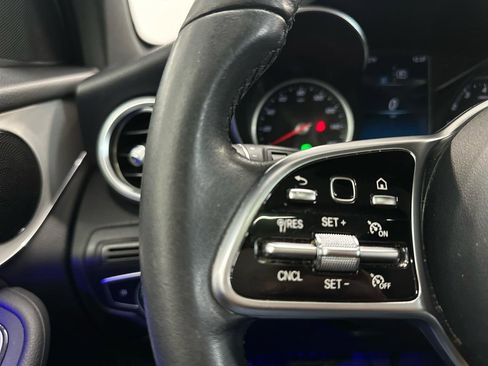 Used 2021 Mercedes-Benz GLC 300 4MATIC w/ Premium Package image 30