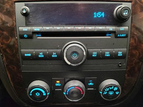 Used 2015 Chevrolet Impala Limited LS FWD image 25