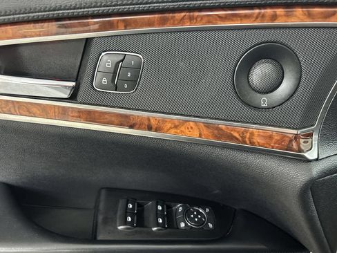 Used 2019 Lincoln Nautilus Reserve AWD/4WD image 11