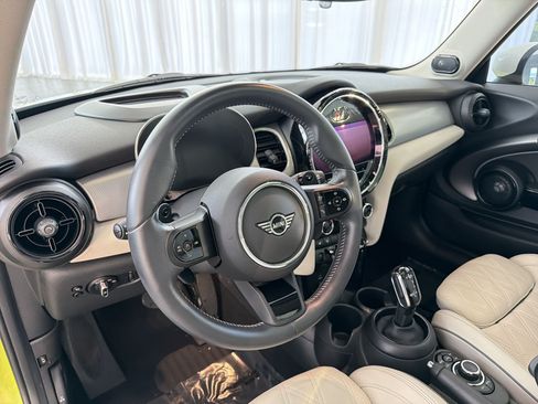 Certified 2023 MINI Cooper S FWD image 4