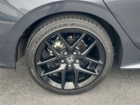 Certified 2025 Honda Civic Sport image 6