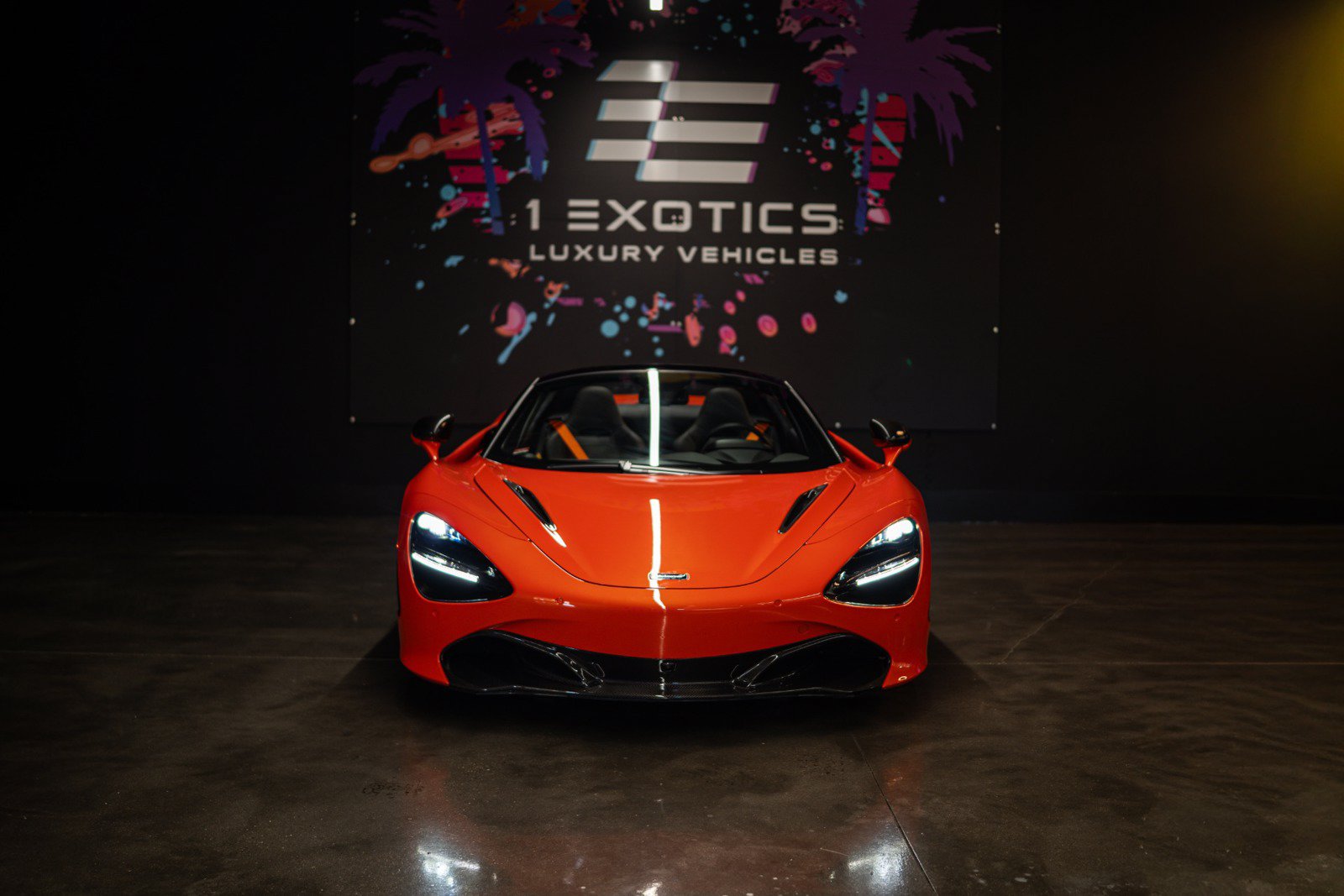 Used 2020 McLaren 720S Spider RWD image 5