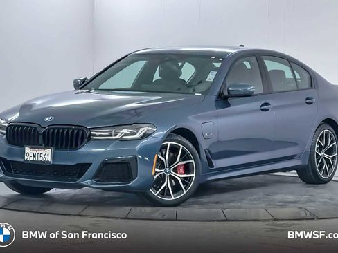 Used 2023 BMW 530e 530e w/ M Sport Package image 1