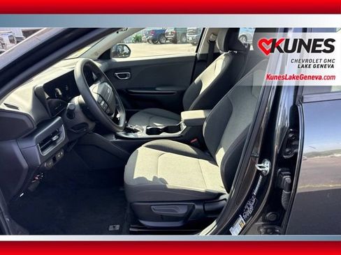 Used 2025 Kia K4 FWD image 12