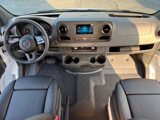 Used 2024 Mercedes-Benz Sprinter 3500 image 10