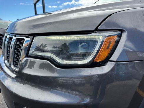 Used 2018 Jeep Grand Cherokee Limited w/ Luxury Group II AWD/4WD image 34