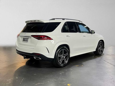 Used 2024 Mercedes-Benz GLE 350 4MATIC image 3
