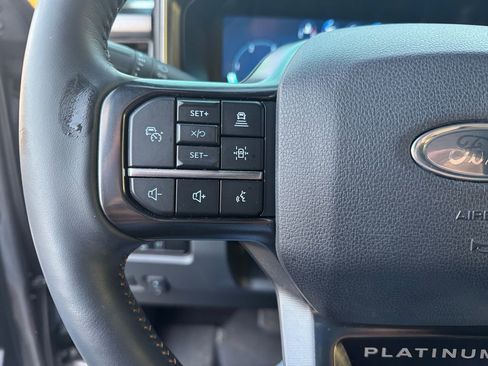 Used 2024 Ford F350 Platinum w/ FX4 Off-Road Package image 34