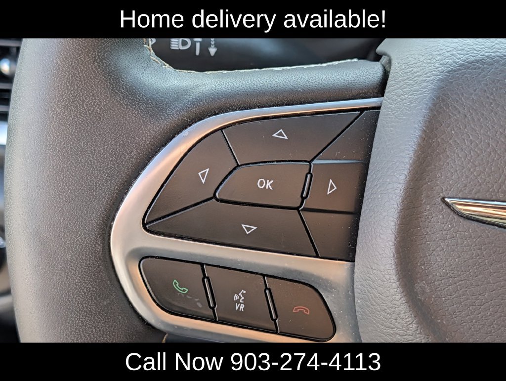 Used 2026 Chrysler Pacifica Select FWD image 22