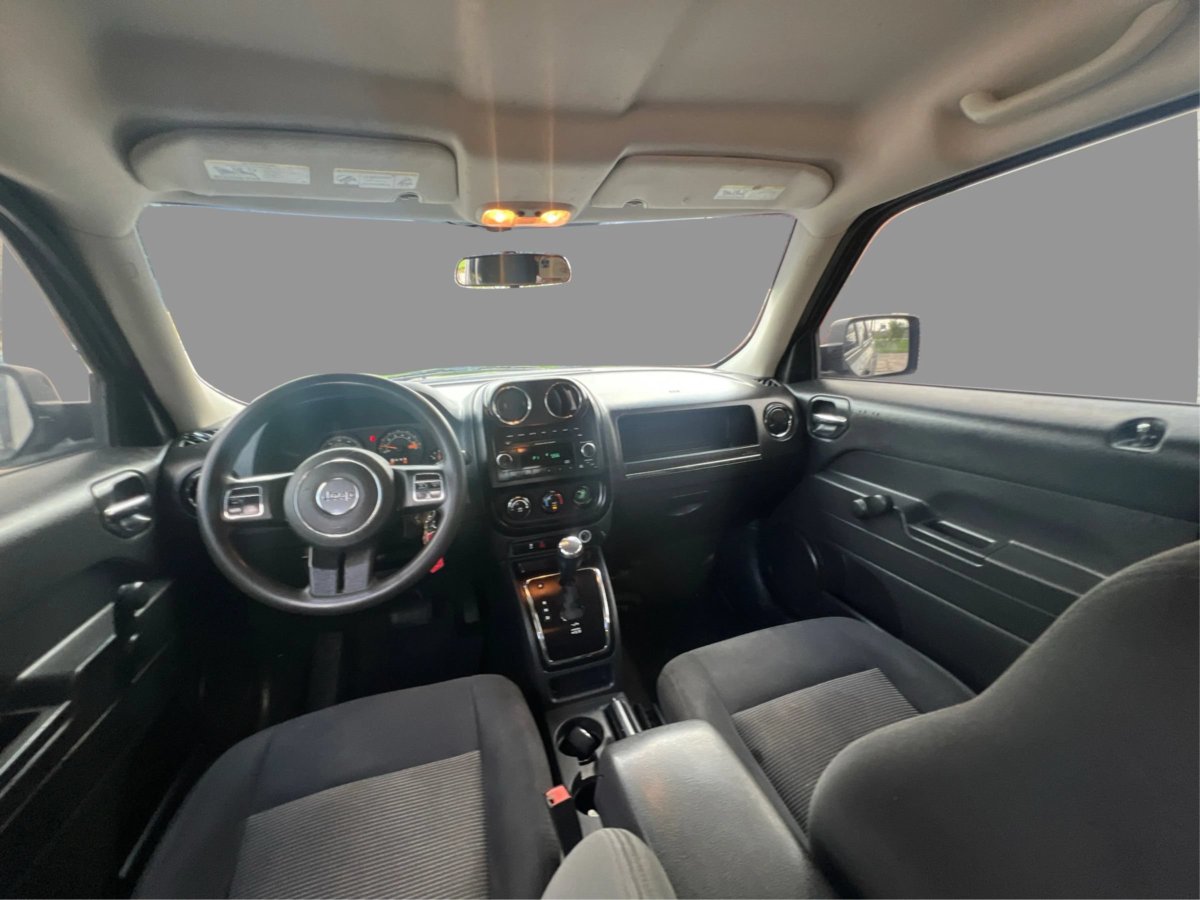 Used 2015 Jeep Patriot Sport FWD image 27