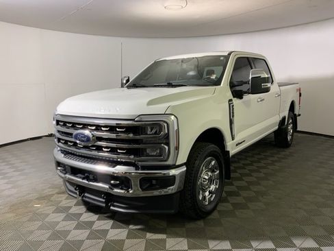 Used 2024 Ford F250 King Ranch w/ Chrome Package image 4