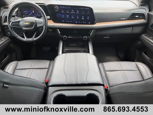 Used 2025 Chevrolet Tahoe High Country AWD/4WD image 46