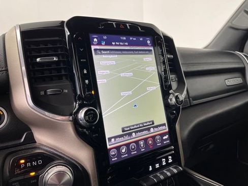 Used 2019 RAM 1500 Laramie AWD/4WD image 32