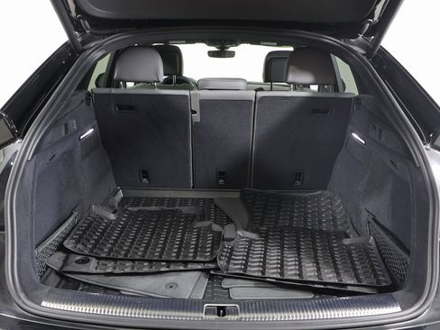 Used 2023 Audi SQ5 Premium Plus w/ Premium Plus Package image 15