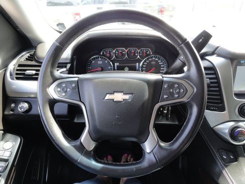 Used 2017 Chevrolet Tahoe LT image 28