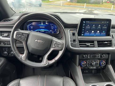 Certified 2023 Chevrolet Suburban RST image 15