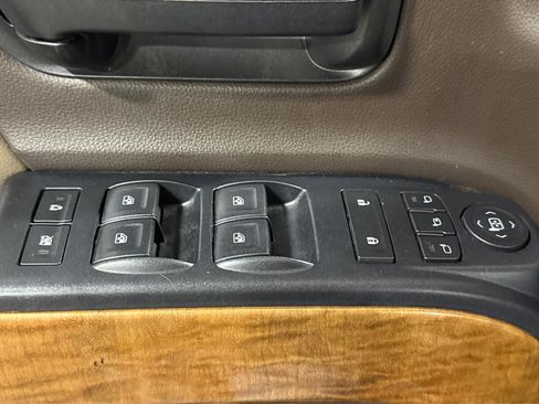 Used 2015 Chevrolet Silverado 3500 LTZ w/ Duramax Plus Package image 16