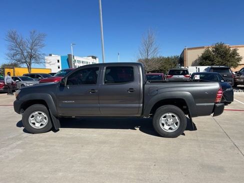 Used 2015 Toyota Tacoma PreRunner w/ Convenience Package image 6
