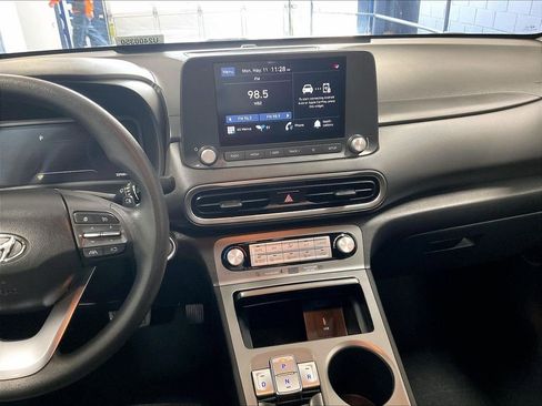 Used 2023 Hyundai Kona SE w/ Cargo Package FWD image 18