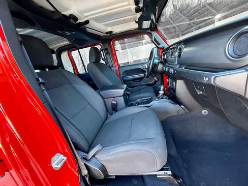 Used 2023 Jeep Gladiator Sport w/ Trailer Tow Package image 29