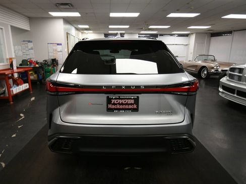 Used 2024 Lexus RX 350 F Sport w/ Convenience Package AWD/4WD image 7