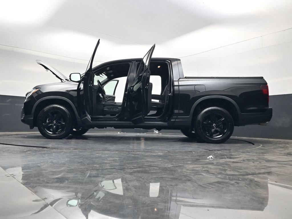 Used 2023 Honda Ridgeline Black Edition image 39