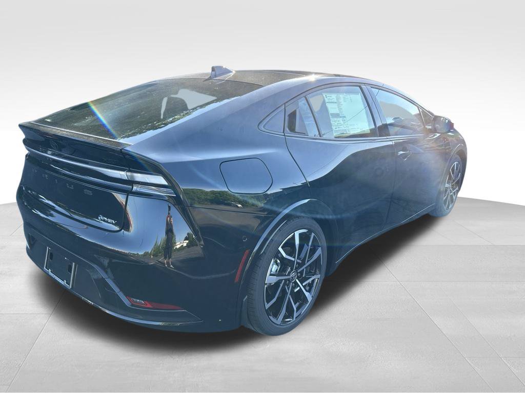 New 2026 Toyota Prius Plug-In Hybrid w/ Limited Premium Package FWD image 5