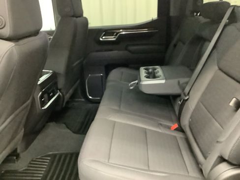 New 2026 GMC Sierra 1500 Elevation w/ Preferred Package image 32