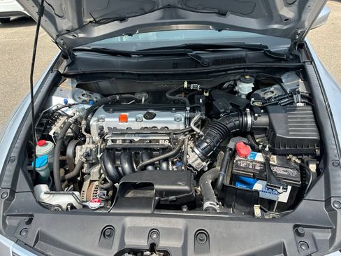 Used 2012 Honda Accord LX image 39