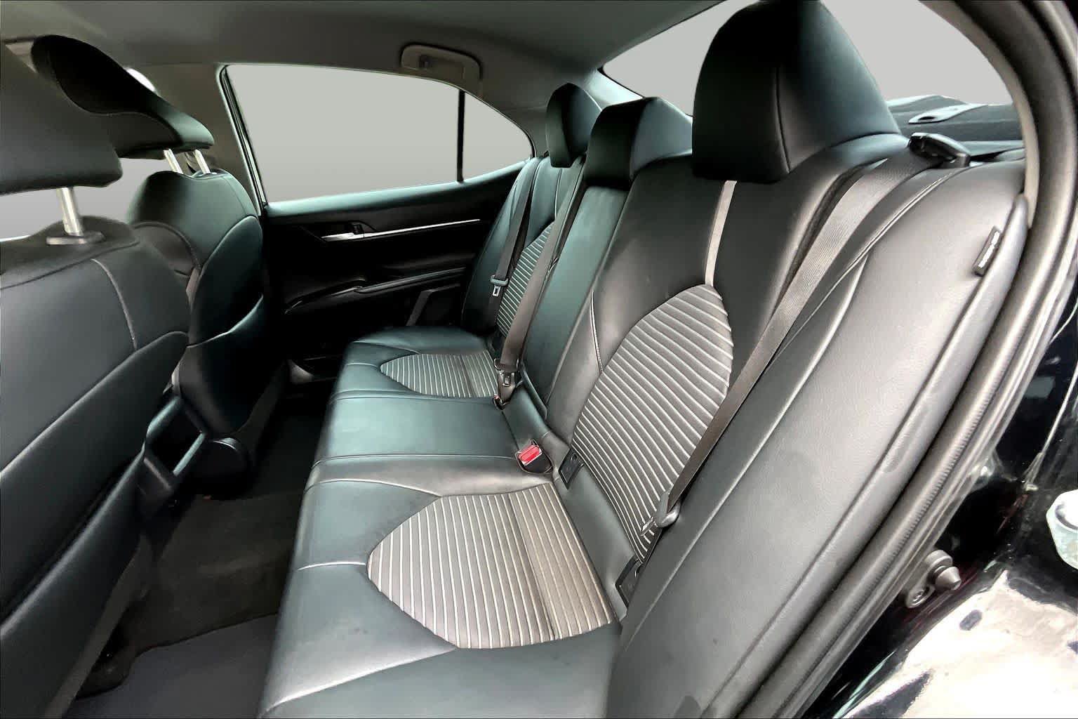 Used 2024 Toyota Camry SE w/ Convenience Package FWD image 19