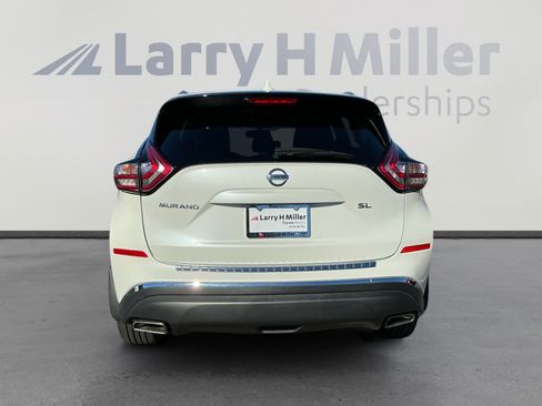 Used 2018 Nissan Murano SL w/ Moonroof Package image 4