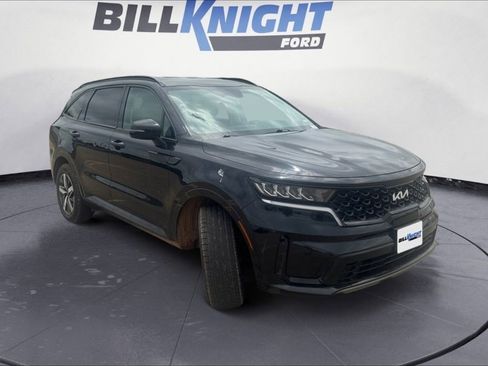 Used 2022 Kia Sorento S FWD image 7