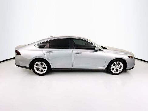 Certified 2025 Honda Accord LX image 4