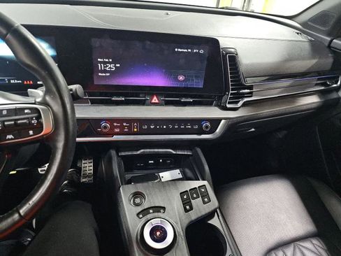 Certified 2023 Kia Sportage X-Line Prestige image 6