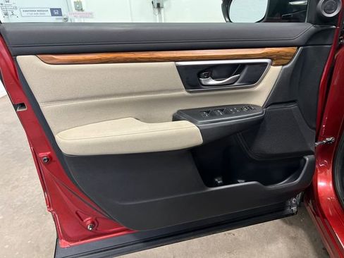 Used 2017 Honda CR-V EX image 10