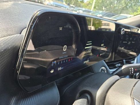 Used 2025 Chevrolet Equinox LT FWD image 20