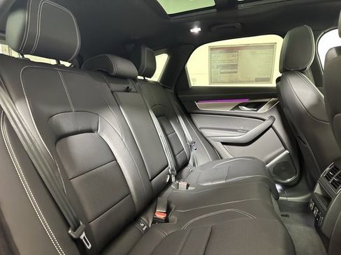 New 2026 Jaguar F-PACE R-Dynamic S image 23