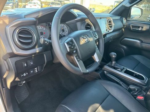 Certified 2023 Toyota Tacoma TRD Sport image 16
