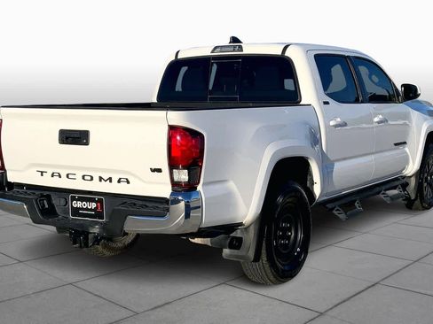 Used 2022 Toyota Tacoma SR5 image 12