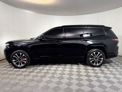 Used 2021 Jeep Grand Cherokee L Overland w/ Luxury Tech Group IV image 3