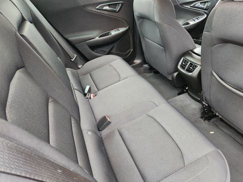 Used 2024 Chevrolet Malibu LT image 34