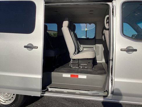 Used 2020 Nissan NV 3500 S image 14