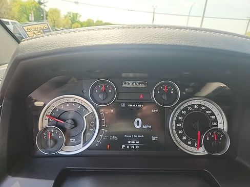 Used 2014 RAM 1500 Laramie w/ Convenience Group AWD/4WD image 19
