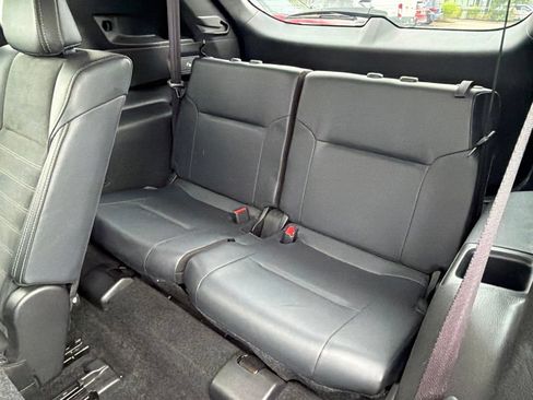 Used 2024 Mitsubishi Outlander SE FWD image 9
