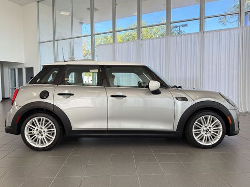 Certified 2024 MINI Cooper S image 8