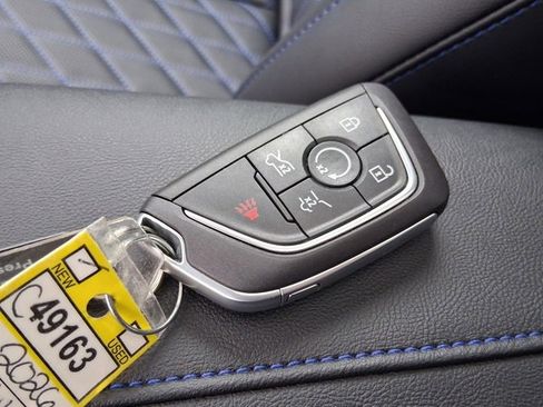 New 2026 Cadillac Escalade IQ Luxury 1 image 33