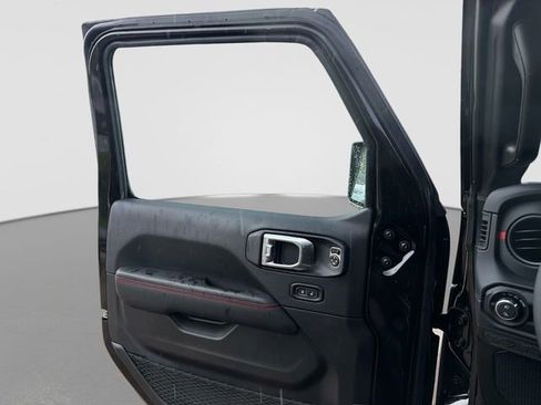 New 2026 Jeep Gladiator Rubicon w/ Steel Power Dome Hood Package AWD/4WD image 17